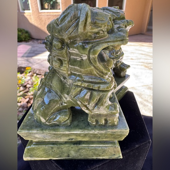 Jade Foo Dog Pair - Picture 3 of 5